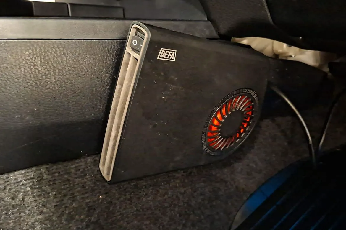 Vehicle image 22