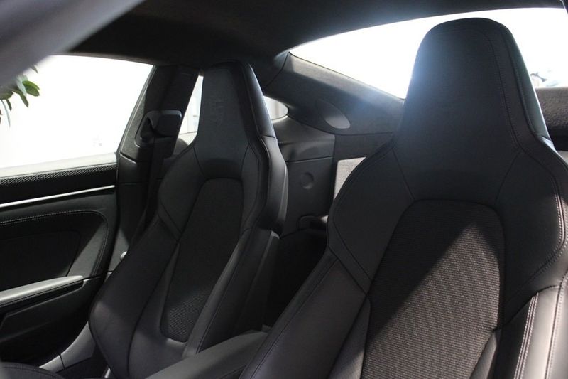 Porsche 992 bild 6