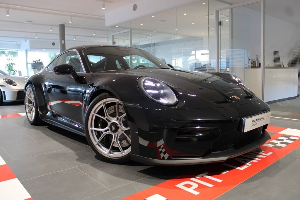 Porsche 992