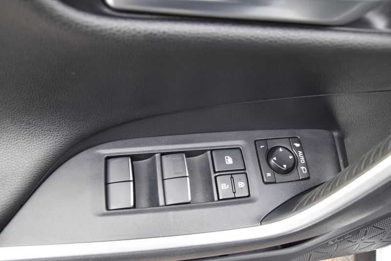 Toyota RAV4 bild 18
