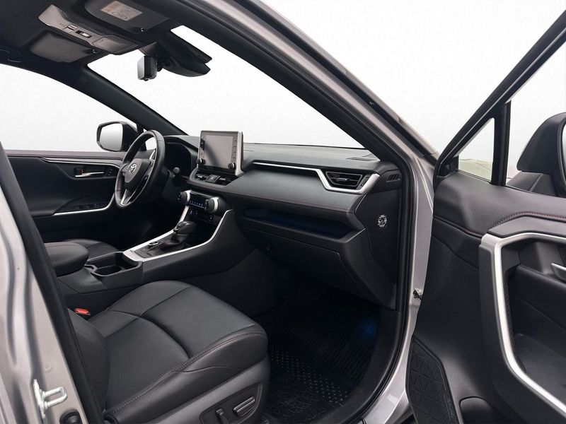 Toyota RAV4 bild 11