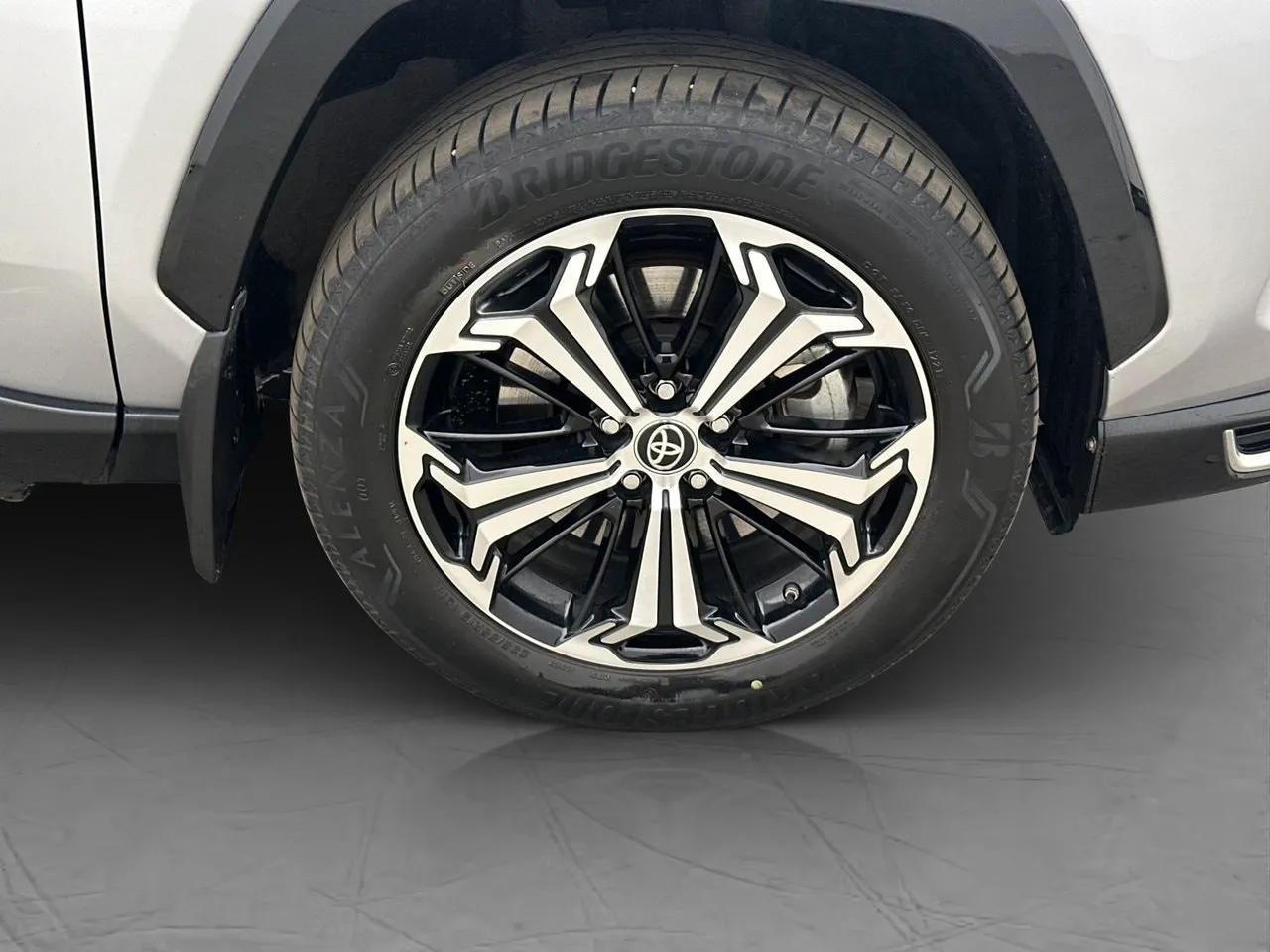 Vehicle image 36