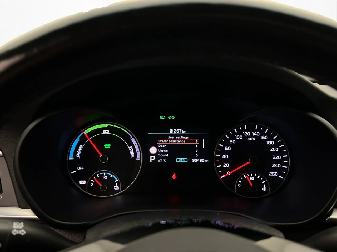 Vehicle image 18