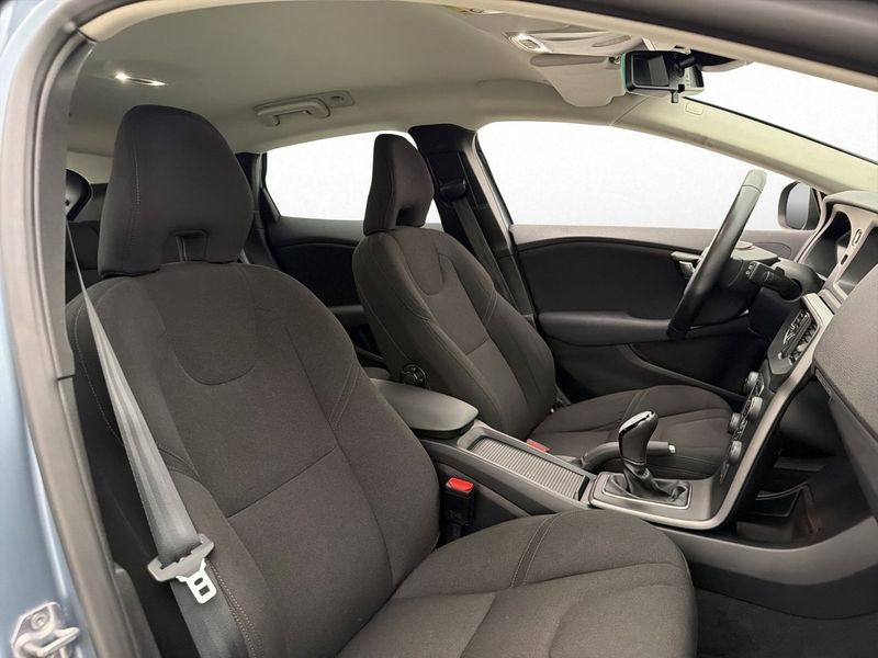 Volvo V40 bild 11