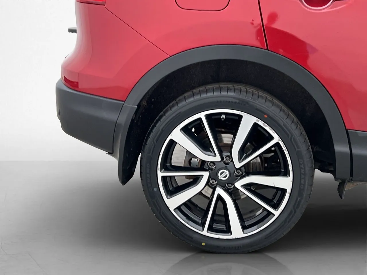 Vehicle image 30