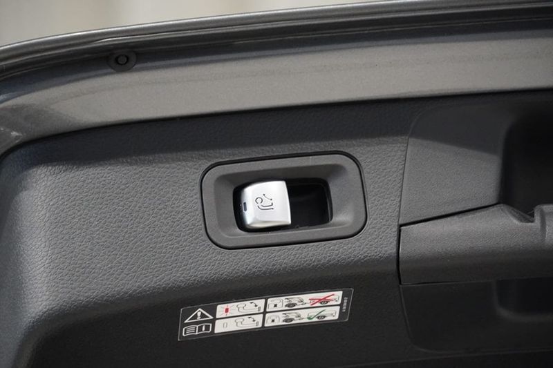 Mercedes C300 bild 11