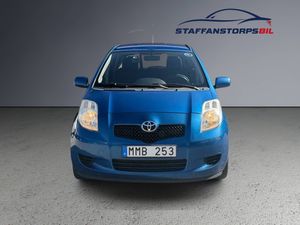 Toyota Yaris bild 2