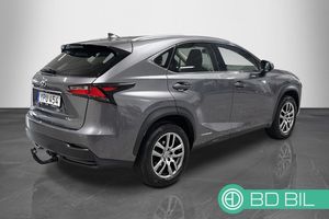 Lexus NX bild 4