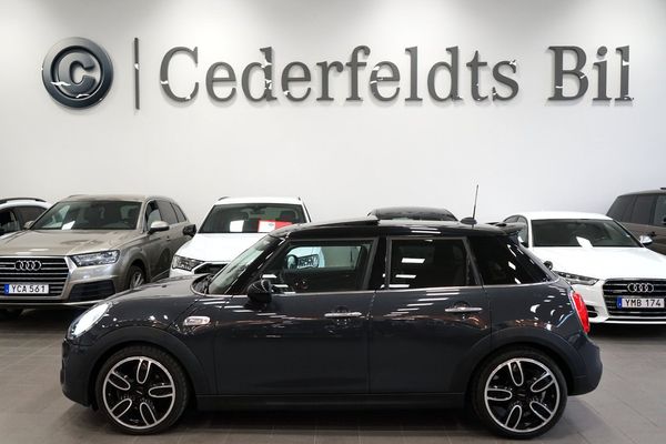 MINI Cooper S S JCW Editon Panorama HUD H/K Navi MoK-värm SoV-hjul - 2017