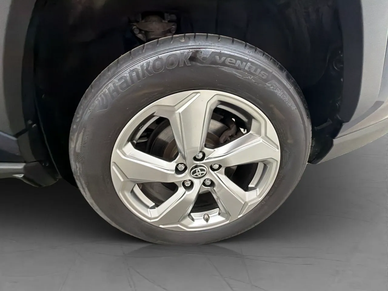 Vehicle image 35
