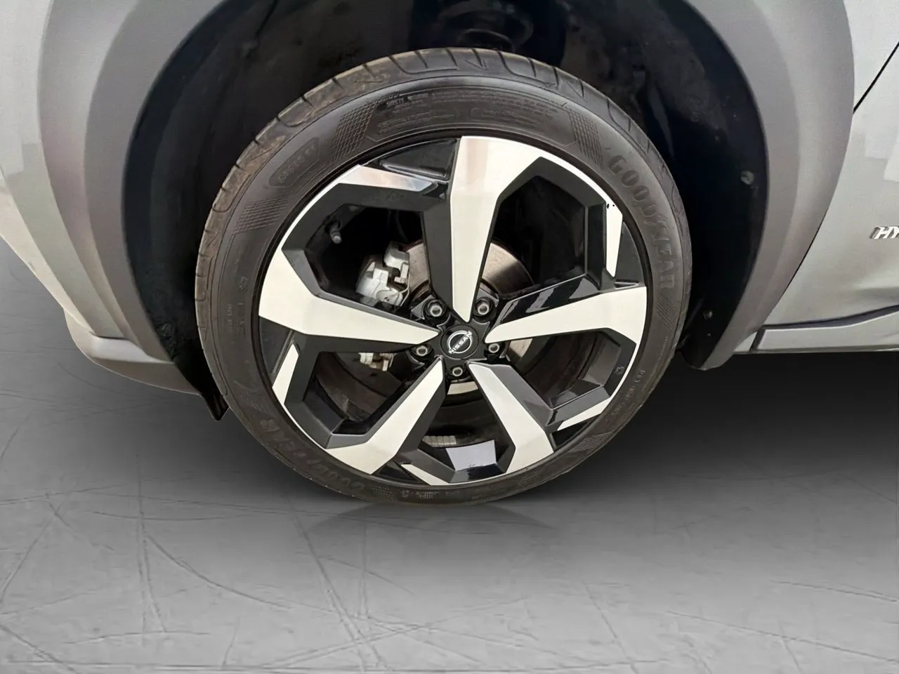 Vehicle image 33