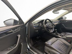 Skoda Superb bild 11
