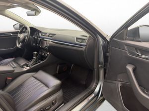 Skoda Superb bild 16