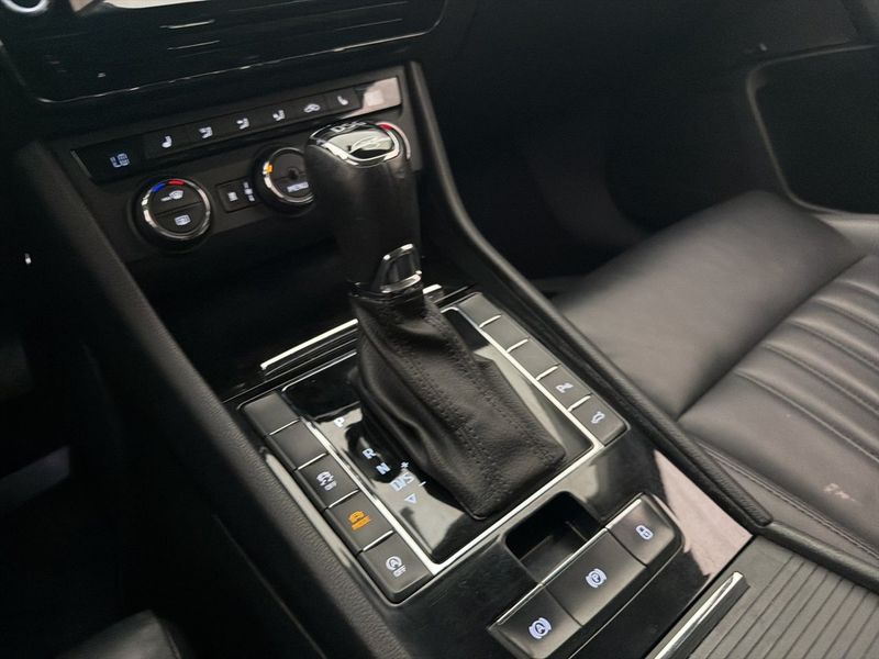 Skoda Superb bild 25