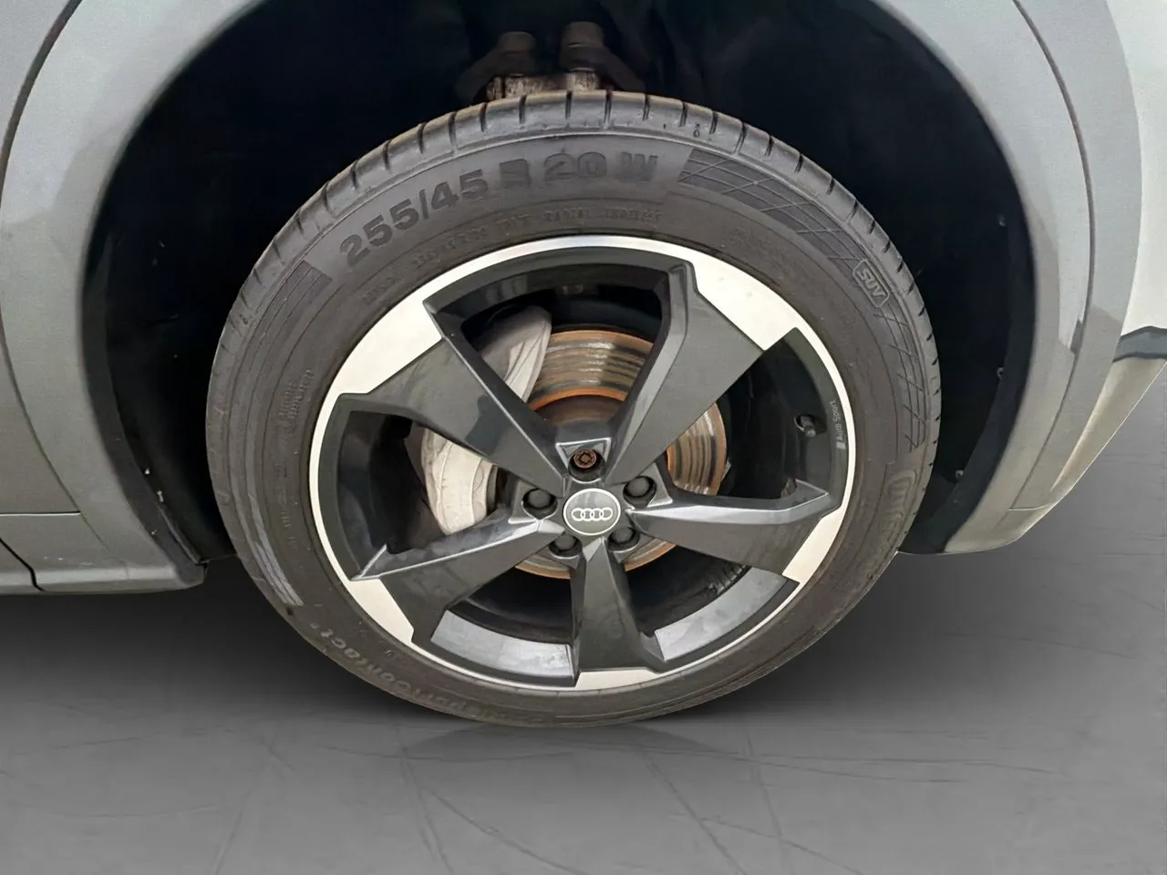 Vehicle image 31