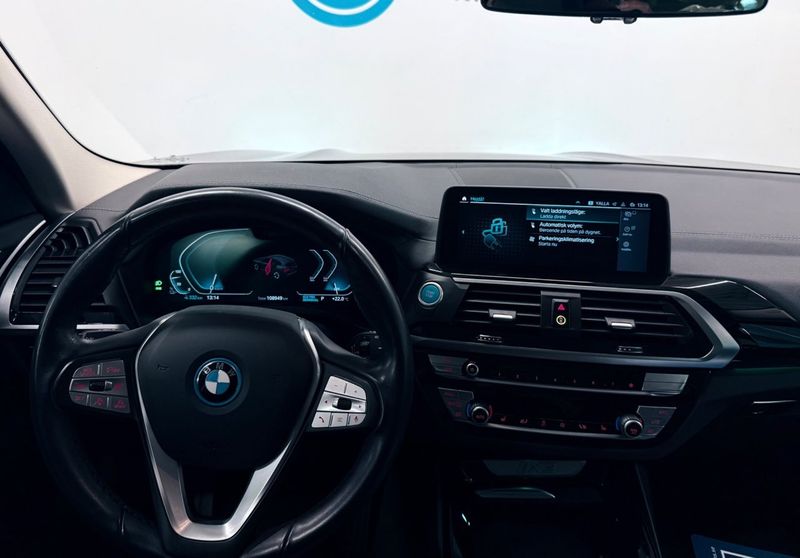 BMW iX3 bild 8