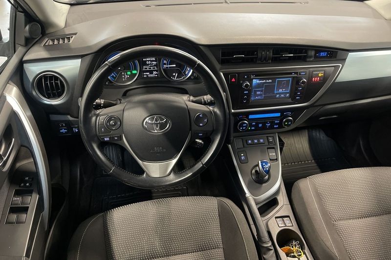 Toyota Auris bild 13