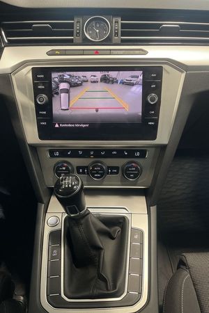 Volkswagen Passat bild 13