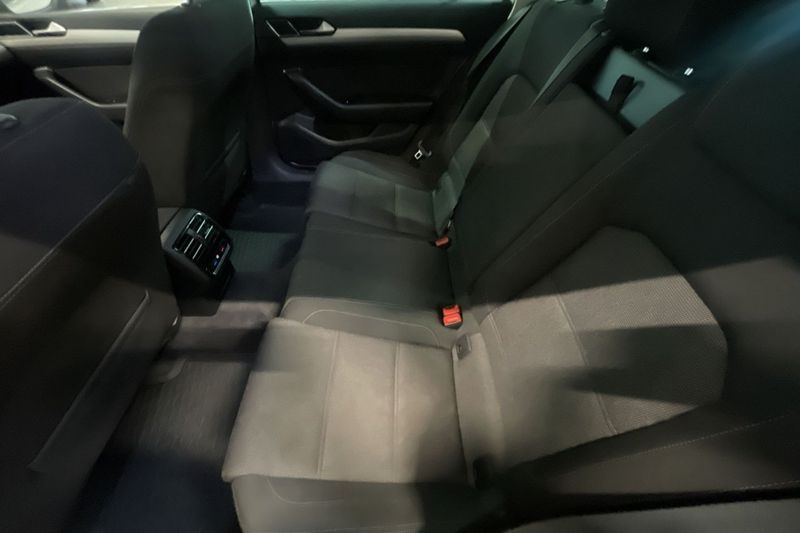 Volkswagen Passat bild 9