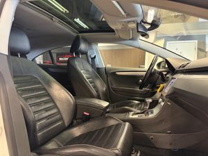 Volkswagen Passat bild 17