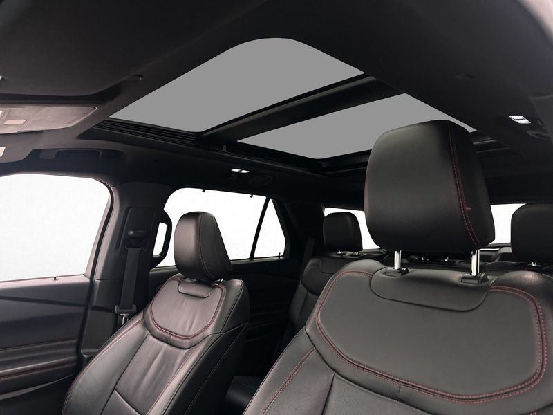 Ford Explorer bild 14