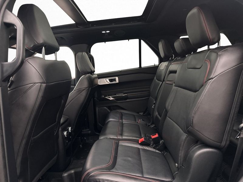 Ford Explorer bild 37
