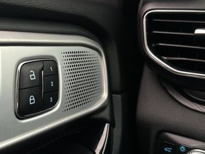 Ford Explorer bild 15