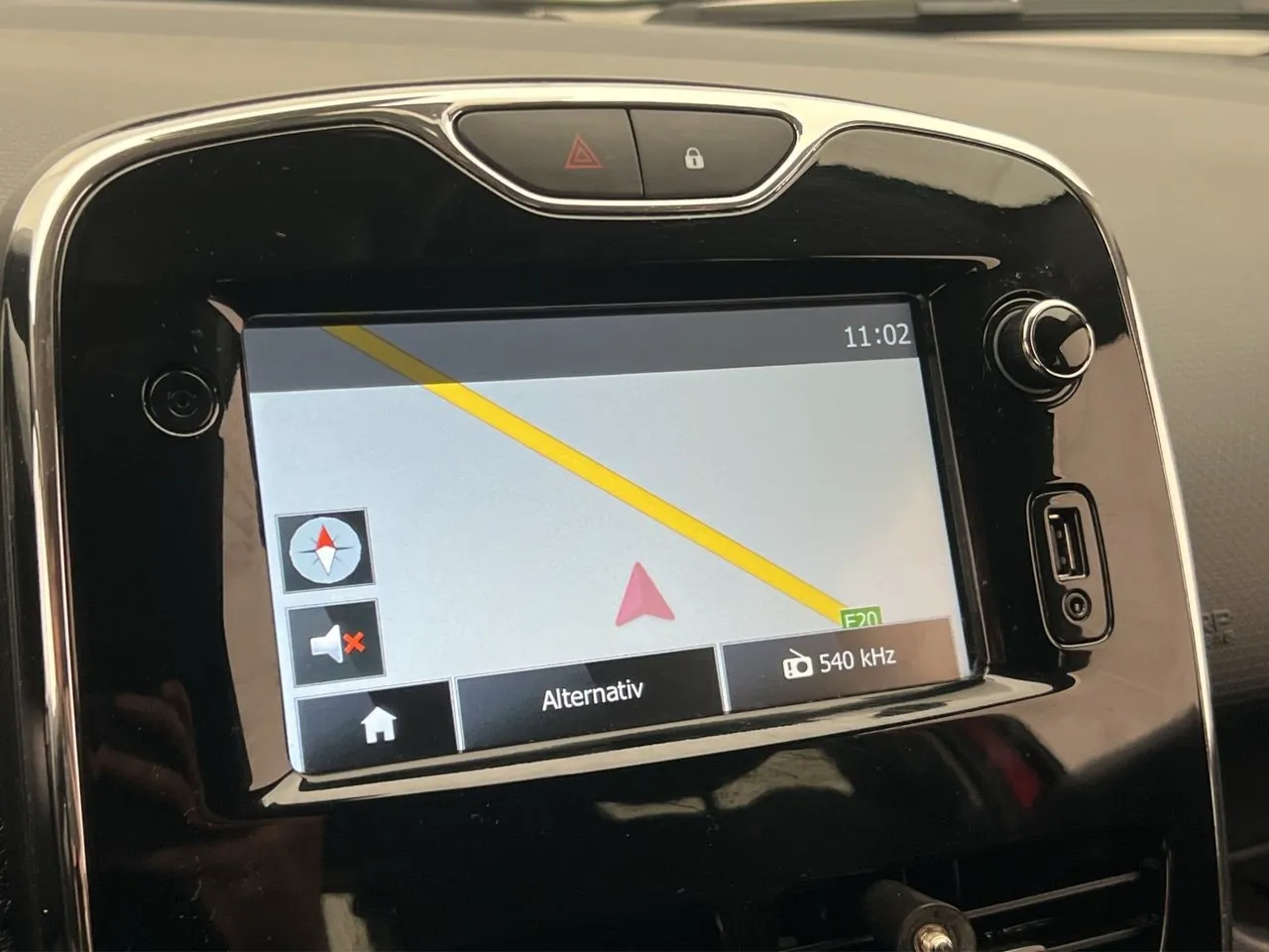 Vehicle image 20