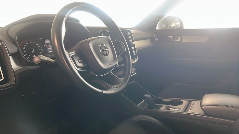 Volvo XC40 bild 4