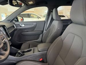 Volvo EX40 bild 10