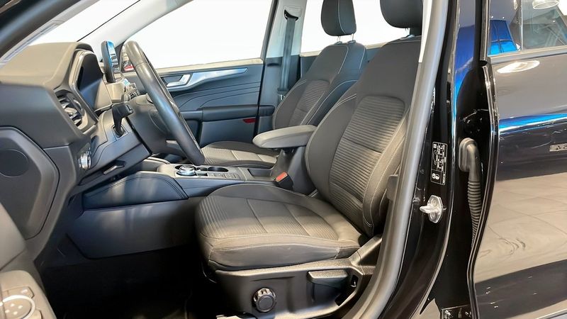 Ford Kuga bild 11
