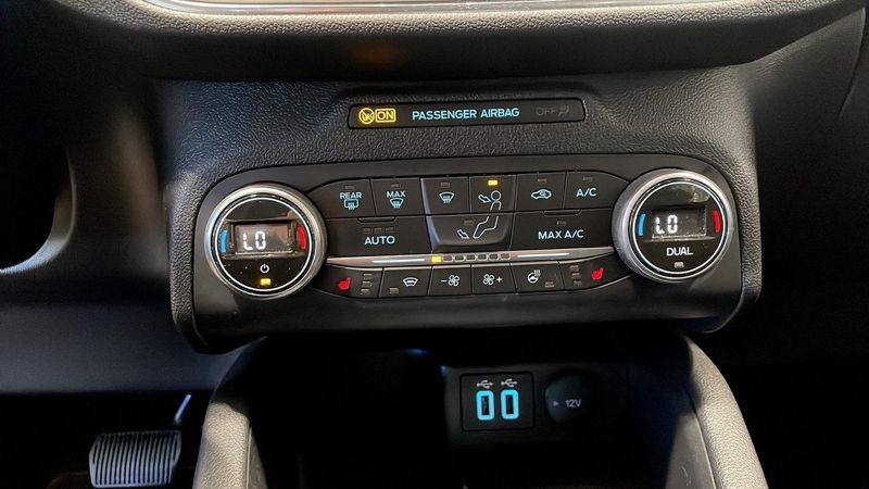Ford Kuga bild 15