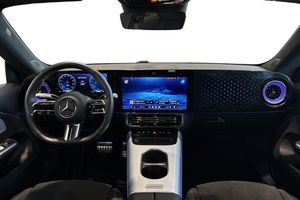 Mercedes CLA350 bild 9