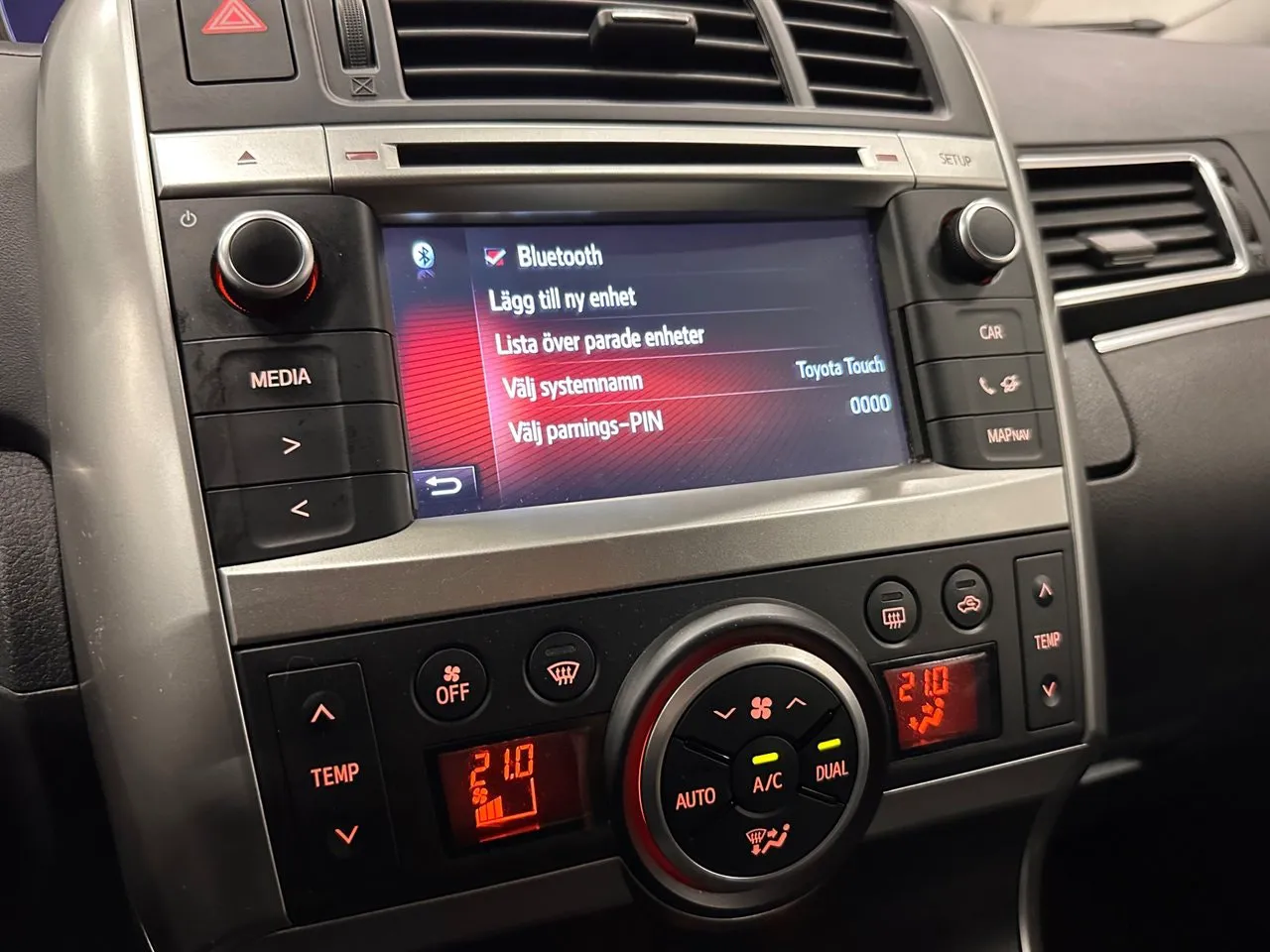 Vehicle image 22