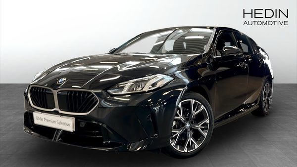 BMW 120 M-Sport Rattvärme Parking assistent Adaptiv M fjädrin - 2026