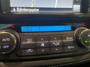 Toyota RAV4 bild 18