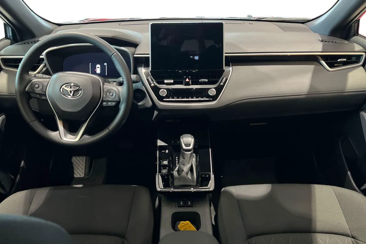 Vehicle image 9