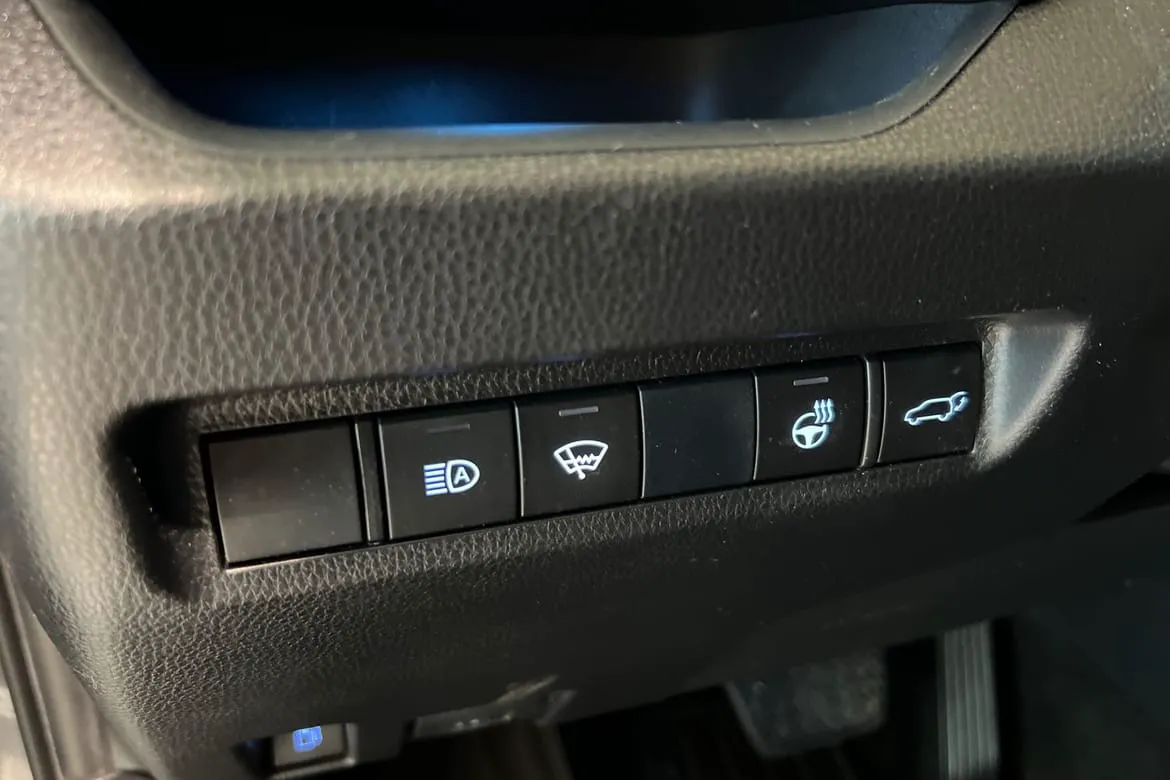 Vehicle image 20