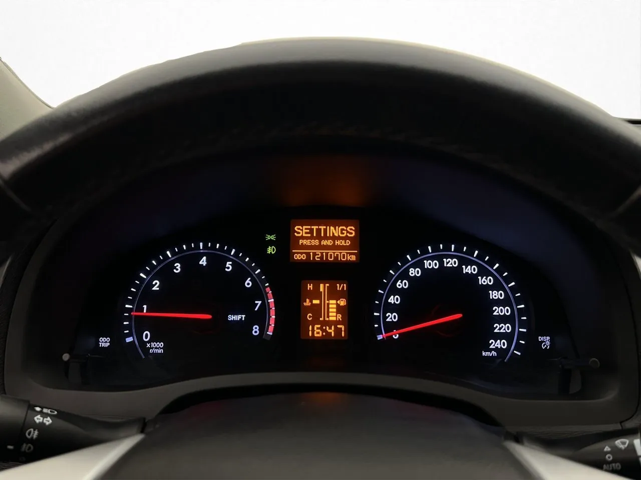 Vehicle image 16