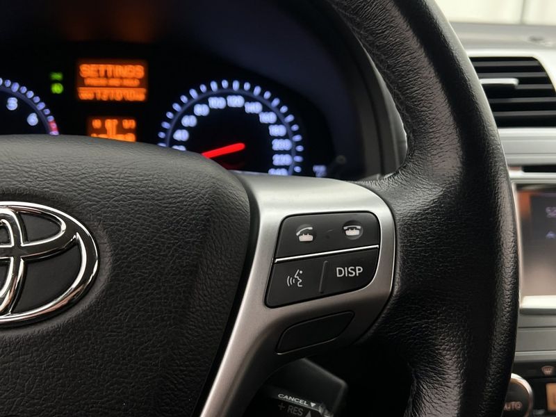 Toyota Avensis bild 19