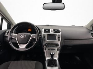 Toyota Avensis bild 12