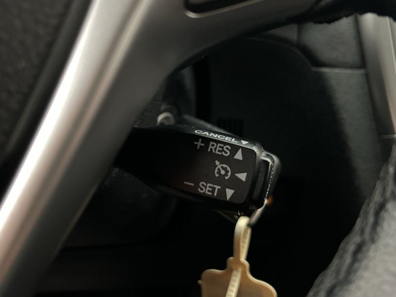 Toyota Avensis bild 23