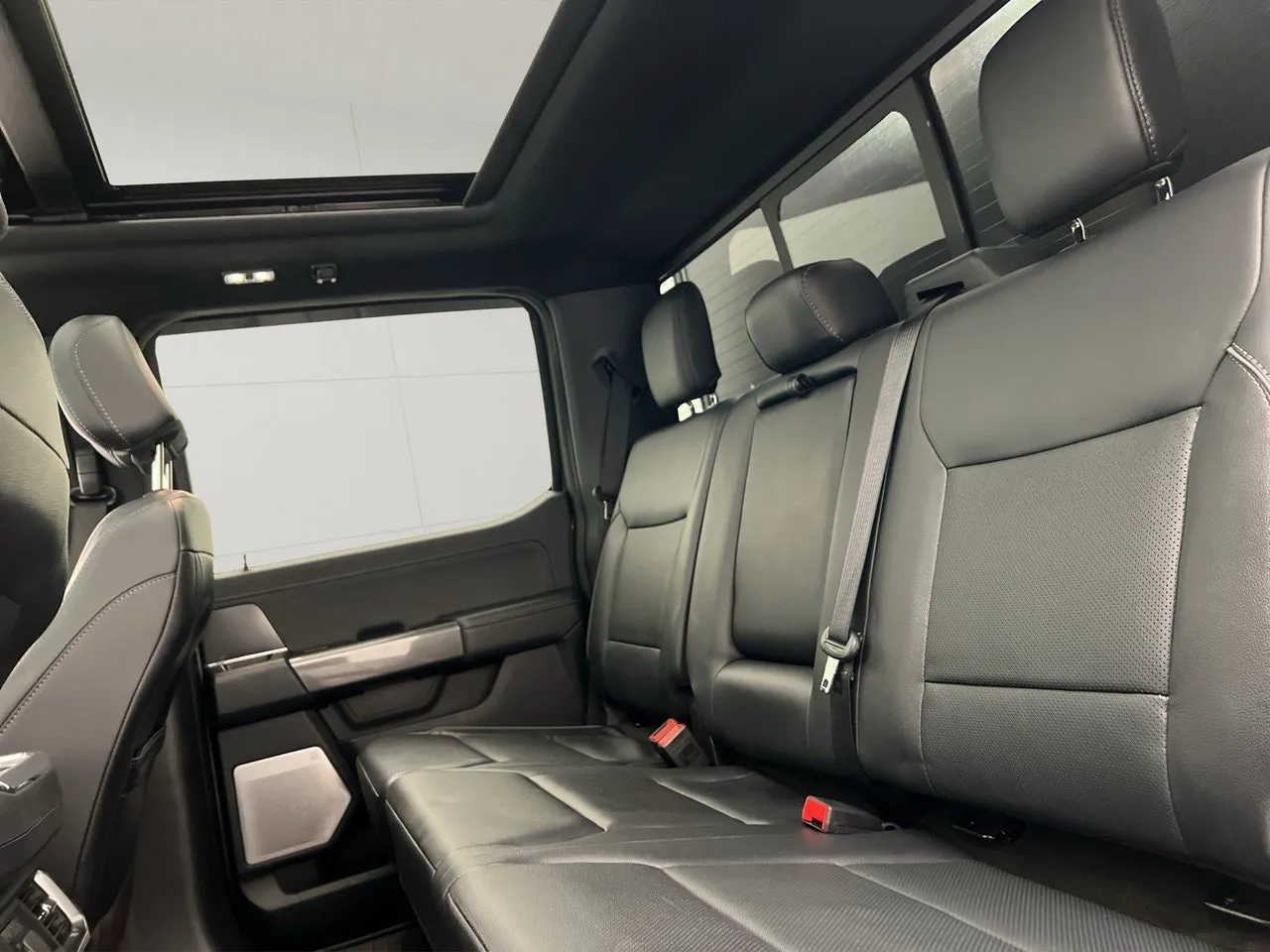 Vehicle image 36