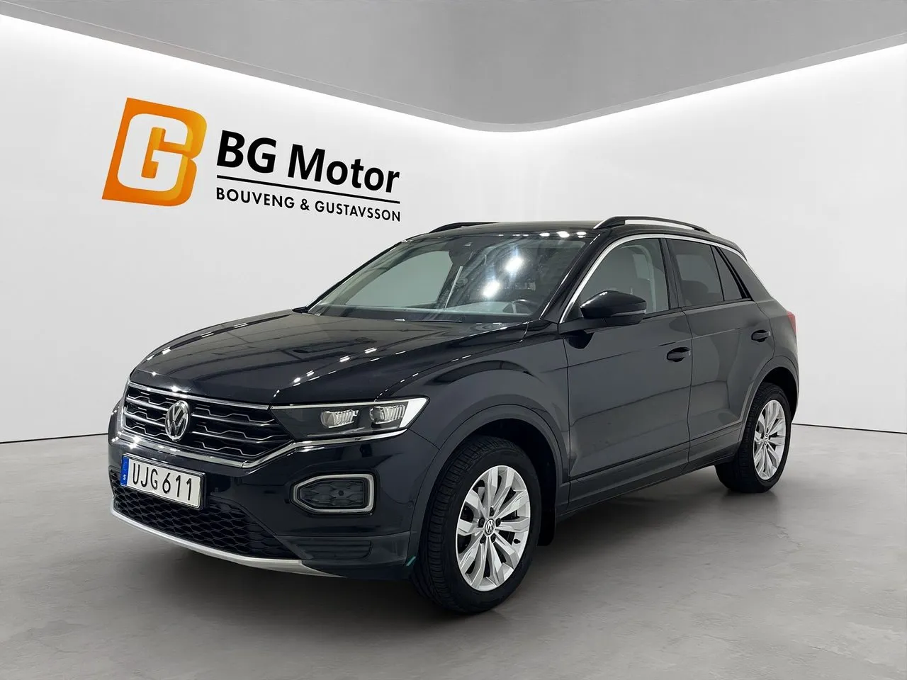 Vehicle image 7