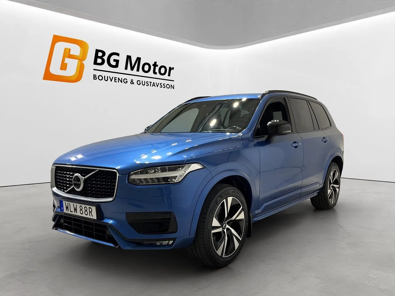 Vehicle image 7