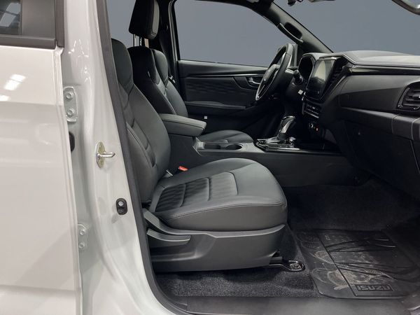 Isuzu D-Max Crew Cab XRX DC AT CNG - 2024