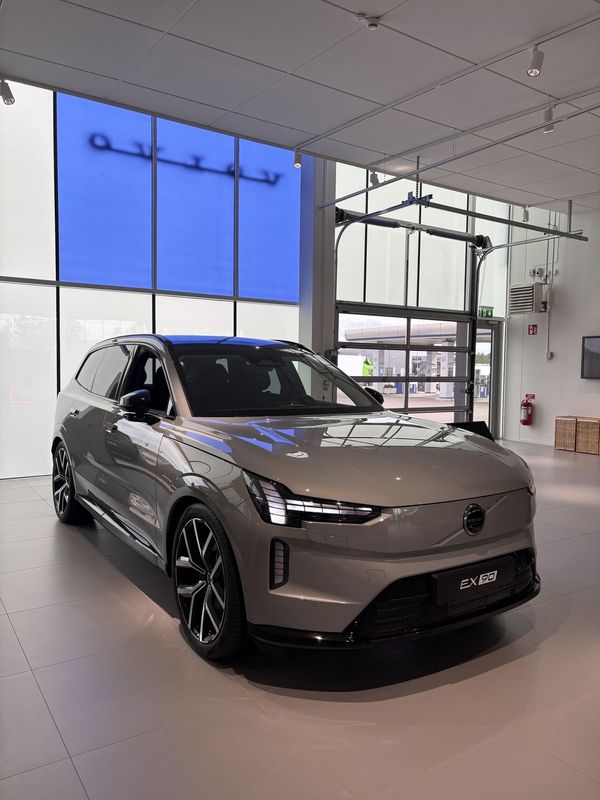 Volvo EX90 Twin Motor Performance Ultra 7sätes, Lagerbil omgående leverans - 2026
