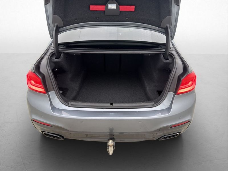 BMW M550 bild 36