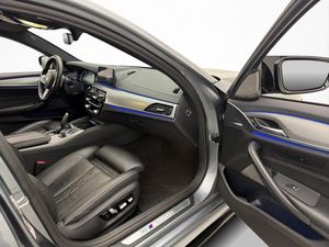 BMW M550 bild 35