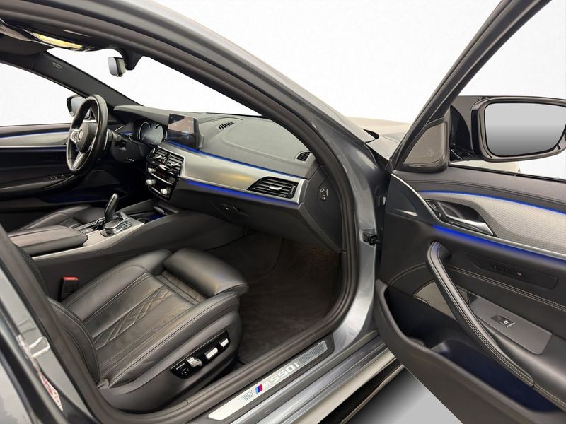 BMW M550 bild 35